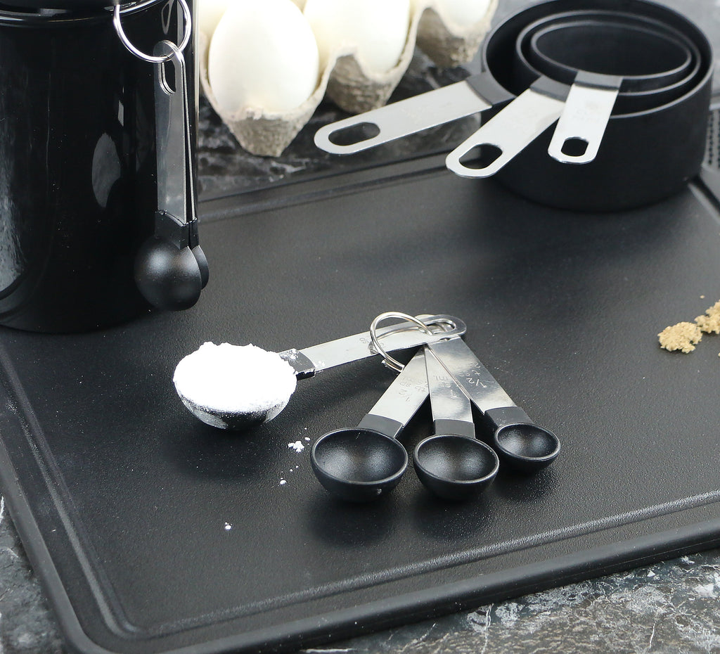 Reston Lloyd 8-Piece Measuring Cups & Spoons – Black