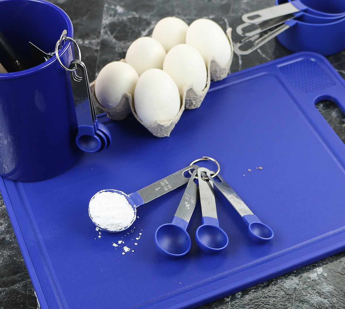 Reston Lloyd 8-Piece Measuring Cups & Spoons – Indigo